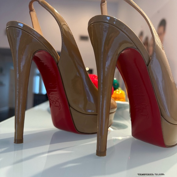 Christian Louboutin Nude Patent Slingback Heels size 37/6.5 - Picture 3 of 15